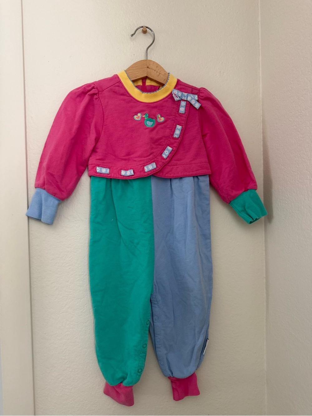 RARE Vintage Gymboree Rainbow Tag Long Sleeve Hansel and Gretel Spring 1995